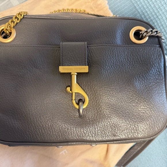 Rebecca Minkoff Lou Shoulder Bag- Like NEW -Leather Crossbody Bag - Picture 1 of 14